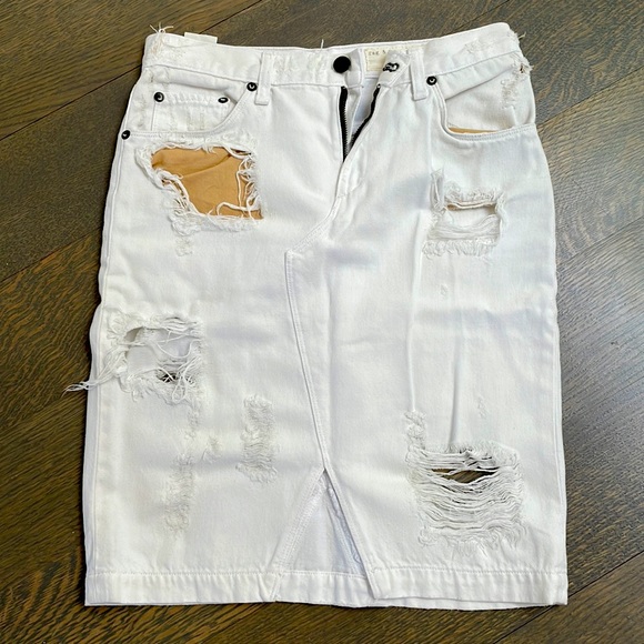 RAG & BONE DISTRESSED SKIRT - Picture 1 of 5